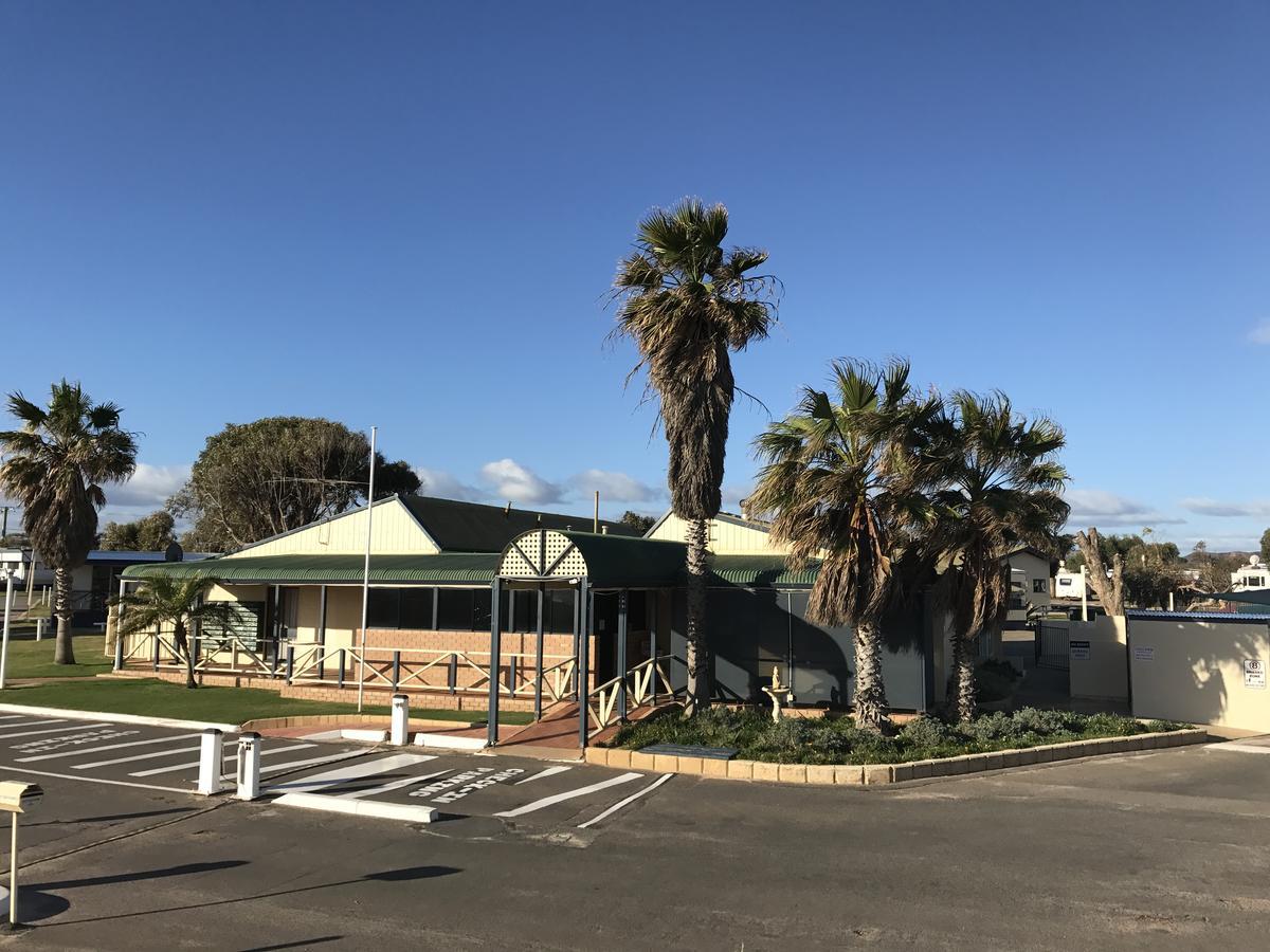 Sunset Beach Holiday Park Geraldton Exterior foto